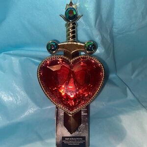 Villains: Evil Queen Wallflower- NWT!